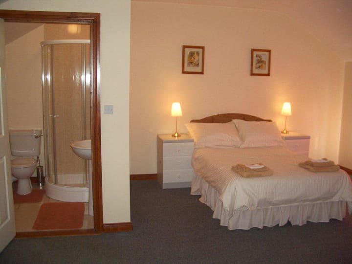 Vlastná spálňa v chate v Castlehamilton Accommodation 