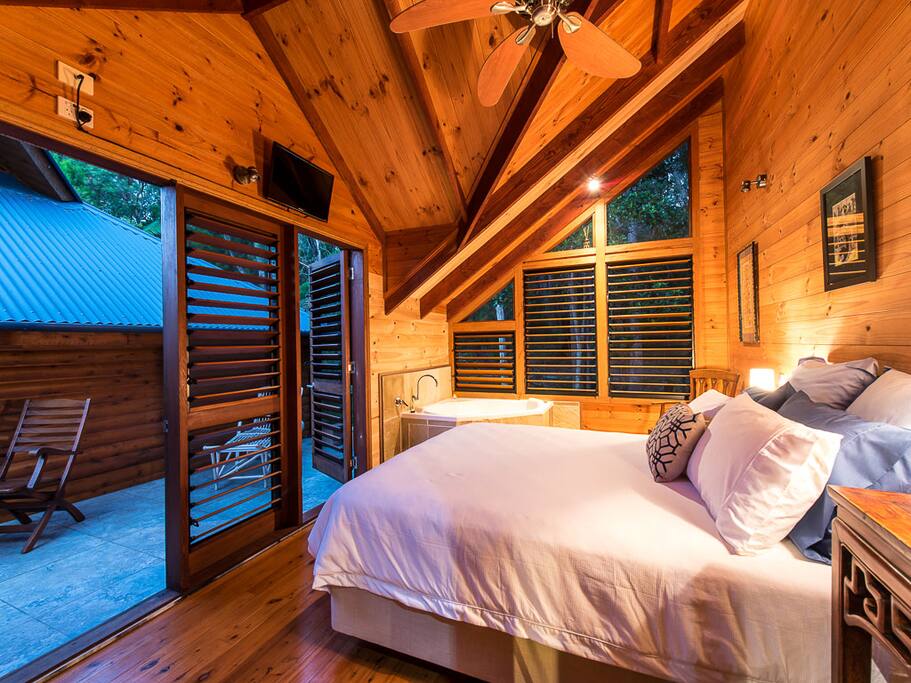 Your own private balcony, corner spa, queen bed and tv