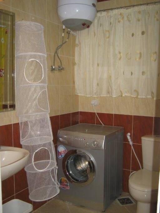Bad mit Waschmaschine