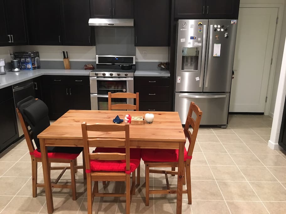 Kitchen/Dining