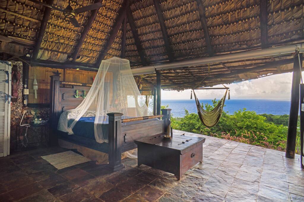 Casa El Paraíso, Las Galeras (room #1) - Bed and ...