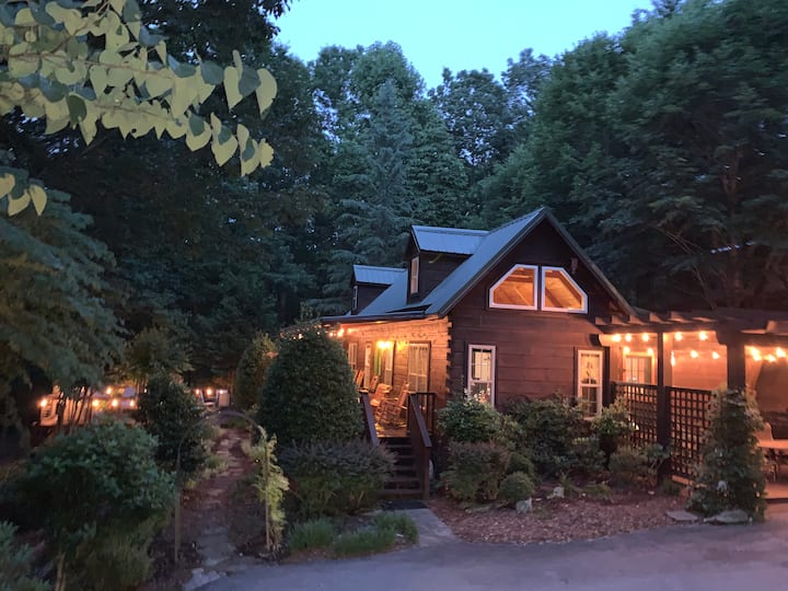 Heaven's Door Mountain Retreat Cabins for Rent in Moravian Falls