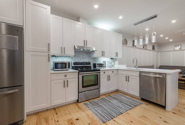 PENTHOUSE DOWNTOWN MONTREAL 3 BEST AREA HIGH-END