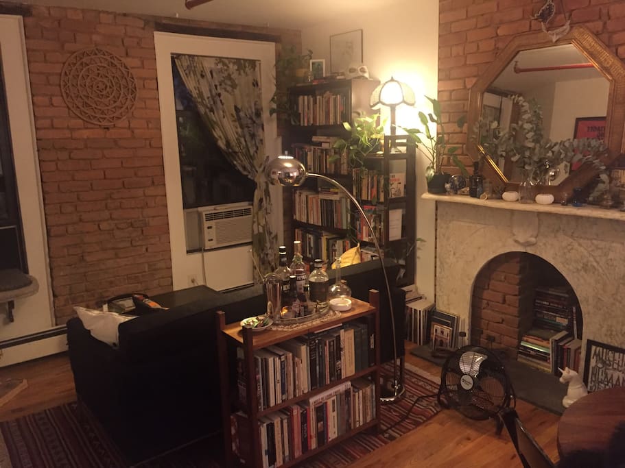 After comments that the apartment is smaller than the photos make it look, I'm adding this and the following photo so you can get a sense of the space. It's definitely cozy!