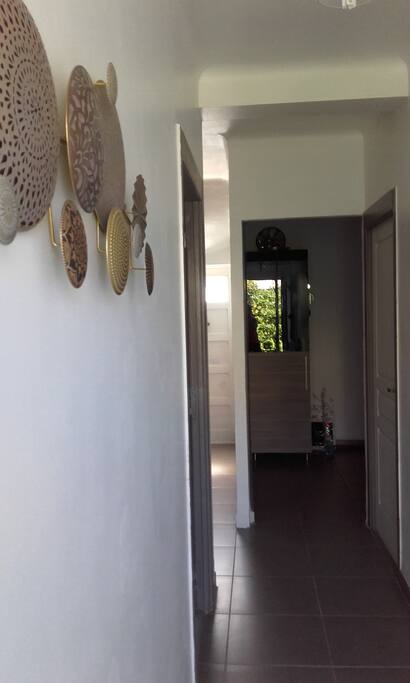 Le couloir d'entrée