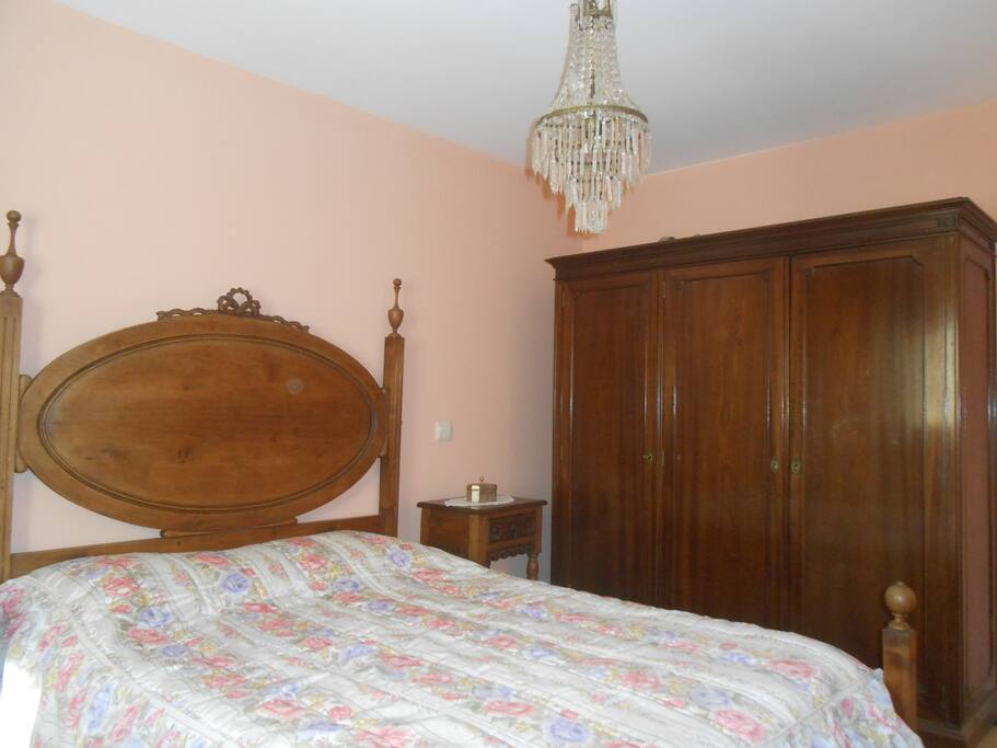Quanto / Chambre / Room 01