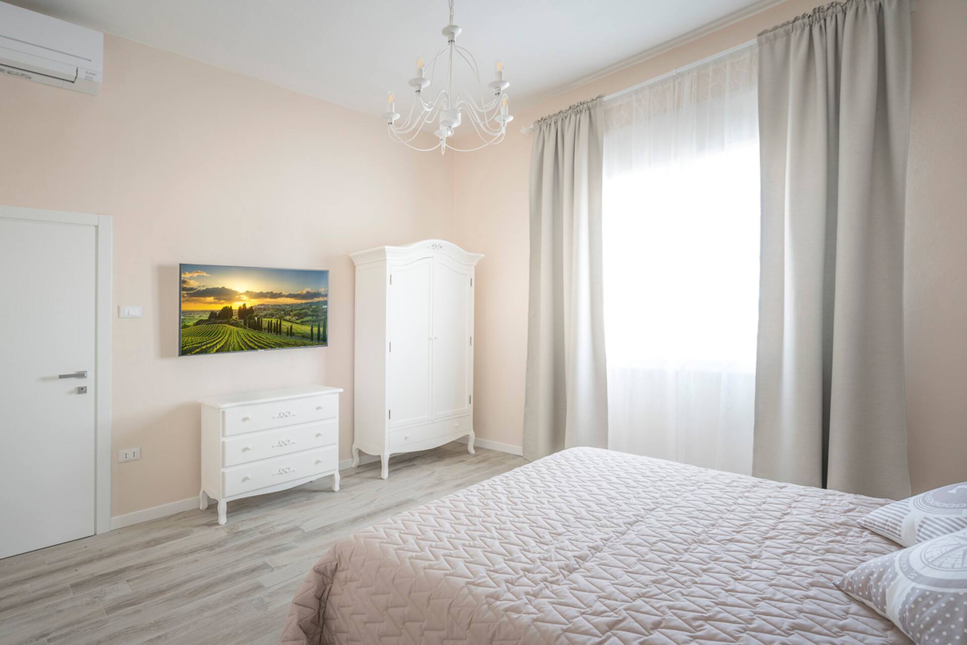 Ella House - Sea, Comfort and Hi Tech in Tuscany