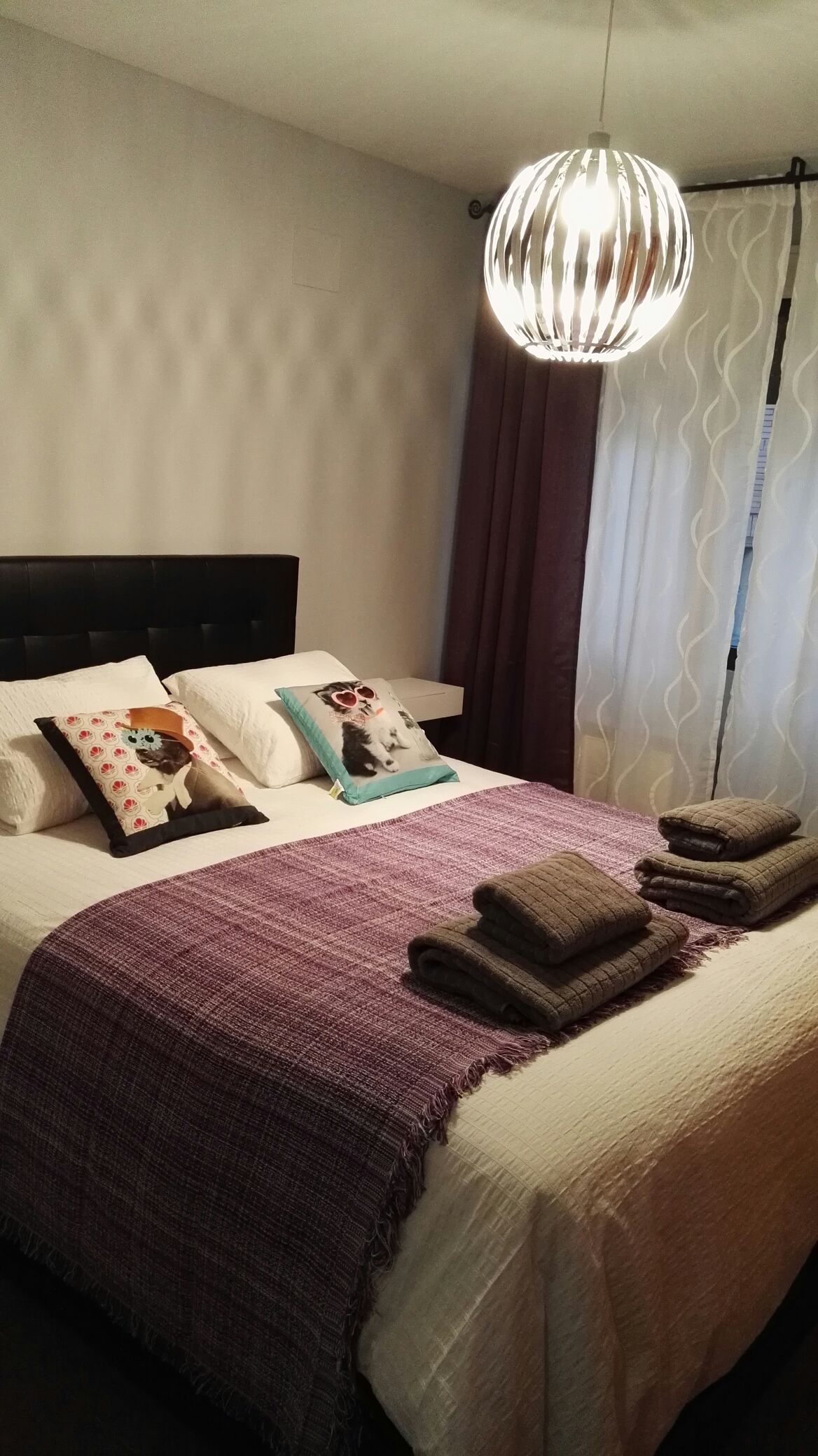 HABITACION CON CAMA 160X200