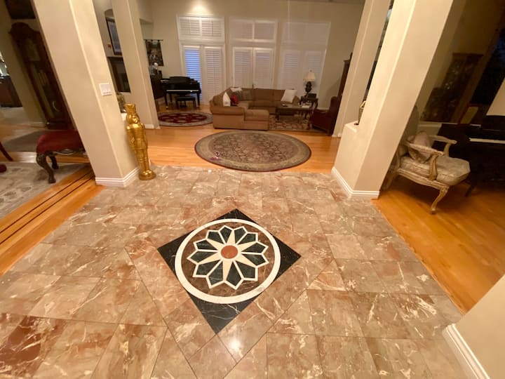 Villa Gardenia - Gilroy, CA