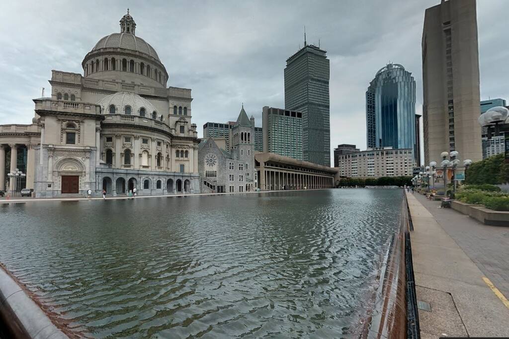 Nearby Reflection pond & Scientology church