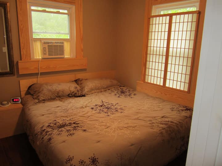 Master bedroom w/ Queen Bed. 2nd bedroom is equally as  nice...