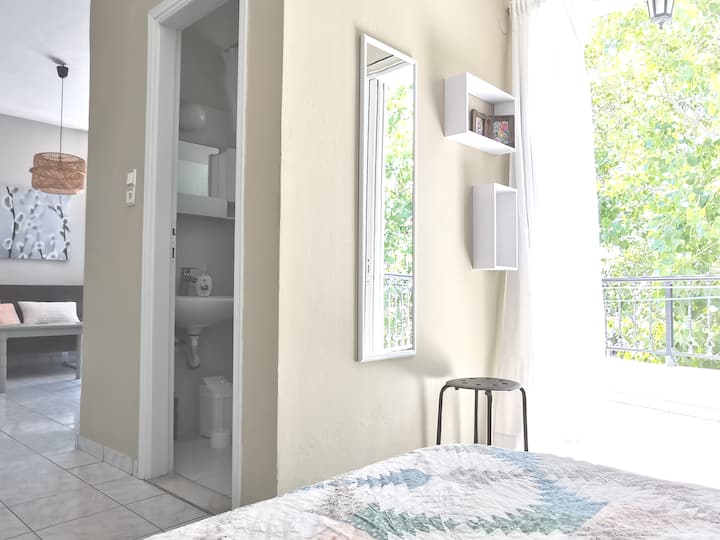 Bedroom overlooking the trees