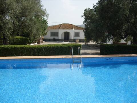 Hacienda de los Estacares (House)