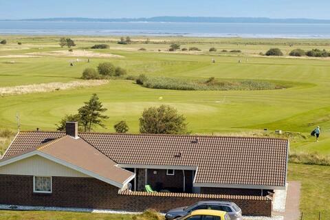 10 person holiday home in blåvand