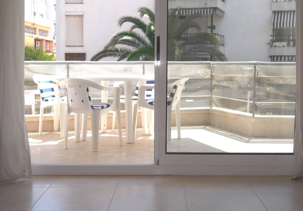Terraza con vistas al mar.