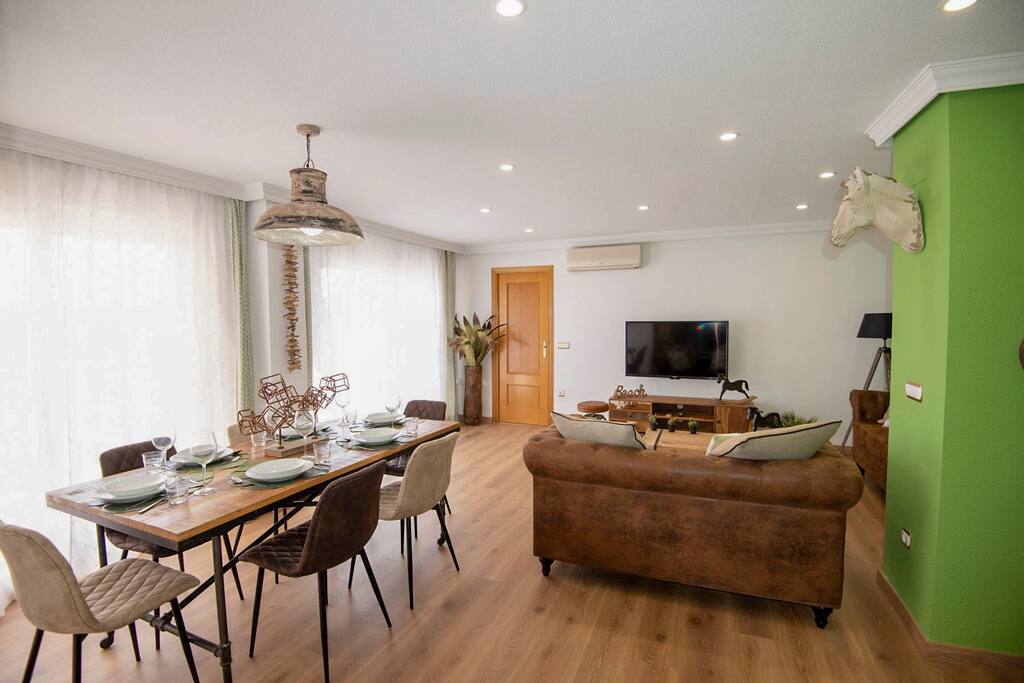 SALON COMEDOR