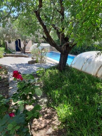 House with garden and private pool gallery image 5