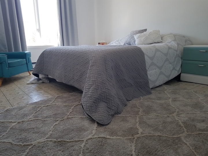 Logement ensoleillé,3 chambres sentier à proximité