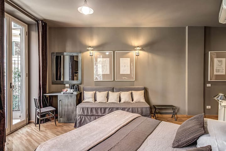 Luxury rooms down town