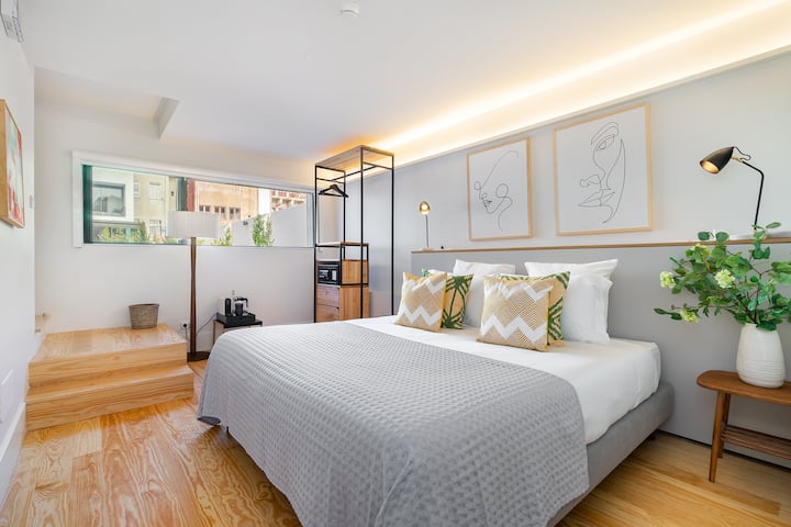Villa Almada Second Bedroom - Superking Double bed, Air Conditioning, Amazon Music unlimited, Black out blinds.