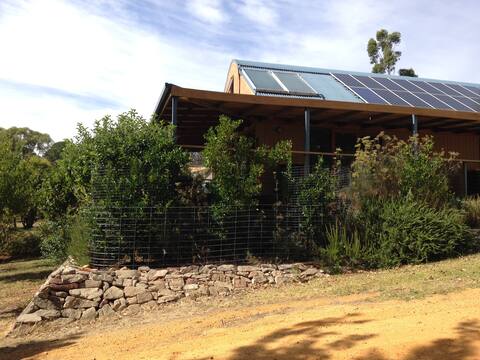 Ant's Halls Gap House, Quamby Farm