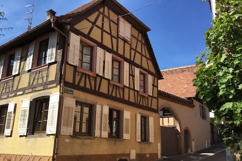 old farmhouse capacity up to 23 people