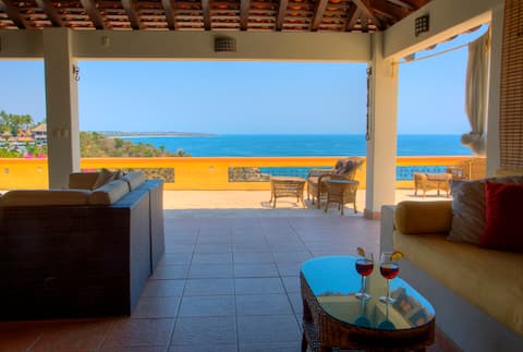 Successful Airbnb property: Ocean Front Carrizalillo Penthouse with Starlink in Puerto Escondido
