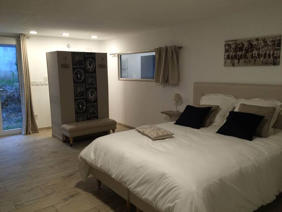 Salle de bain privée dans la chambre