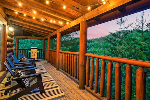 Cubbies Cabin cabin in Sevierville - Photo 2
