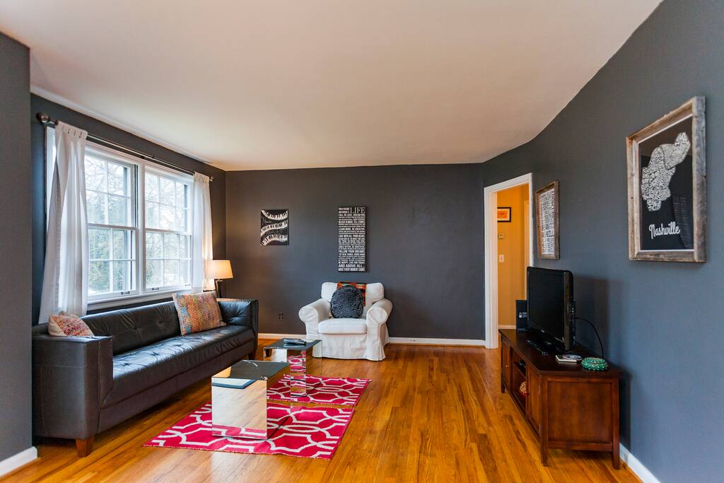 Permit #2016053998
Living room