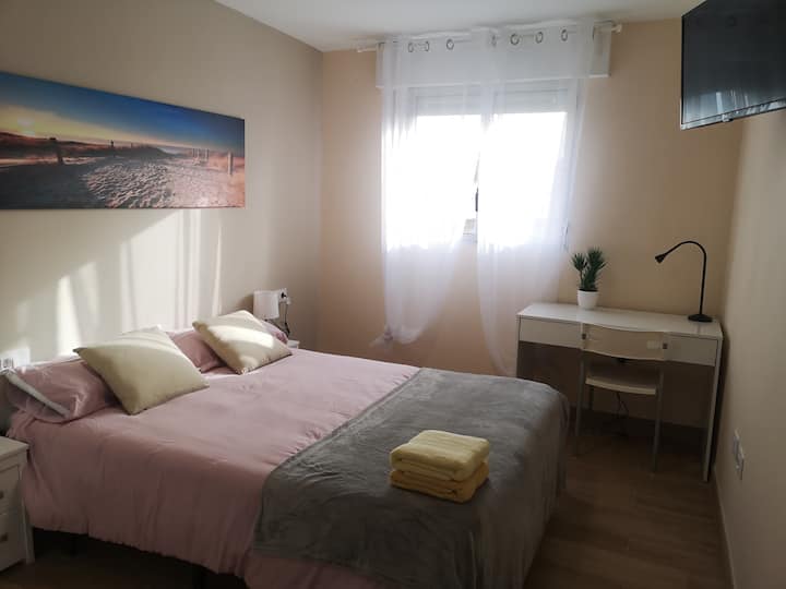 Piso Completo Grande 6 Habitaciones, 13 Plazas - Canary Islands