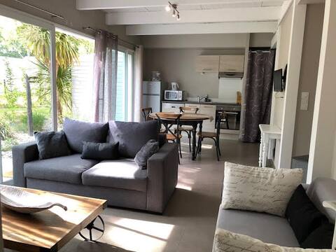 cottage in the heart of the Saint Malo golf