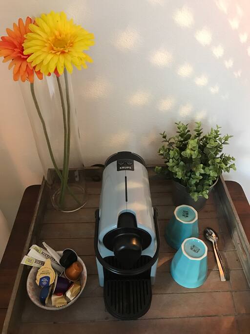 Kopje koffie in de kamer