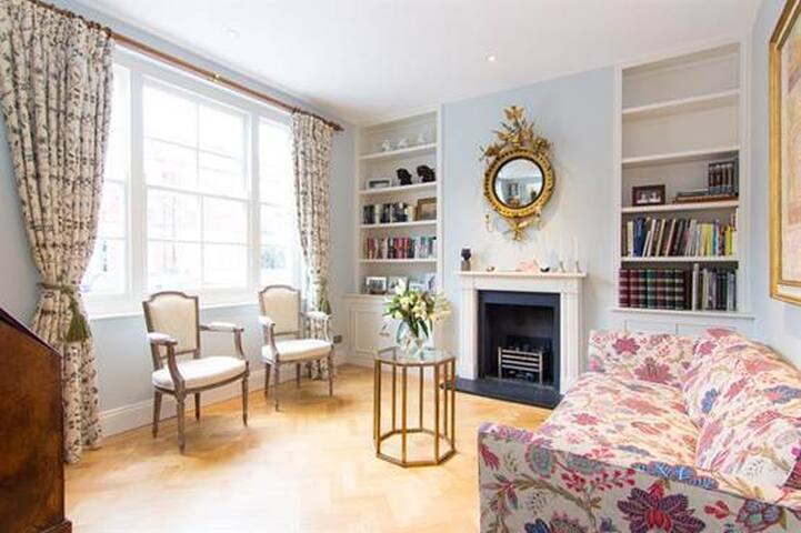 Central London family home (close to Chelsea FC) gallery image 5