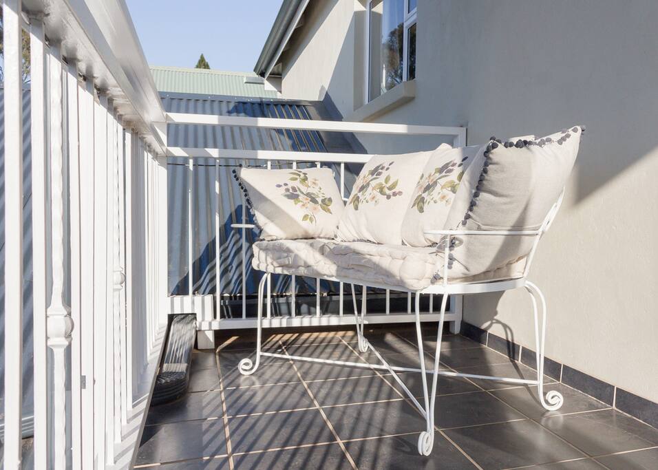 second balcony