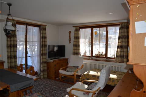 Top performing Airbnb: 4 1/2 room apartment in Klosters-Platz in Klosters