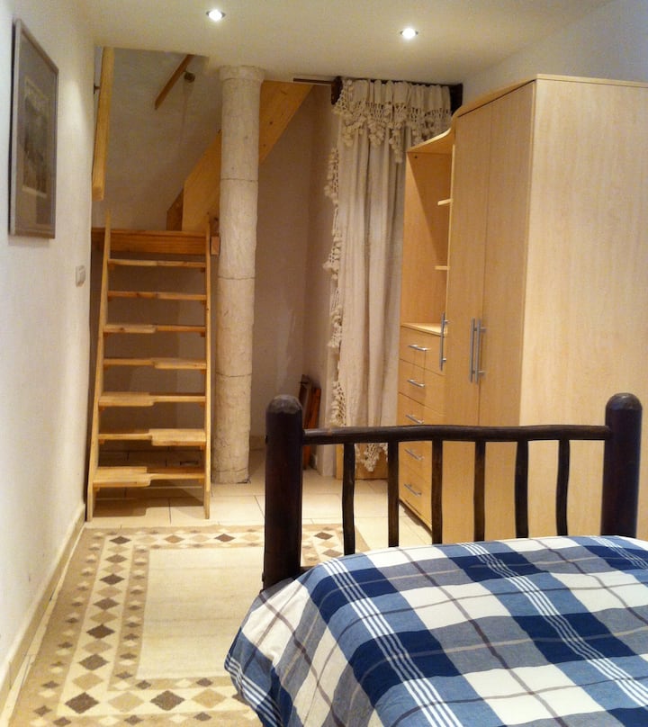 Escalier pittoresque depuis l'étage 