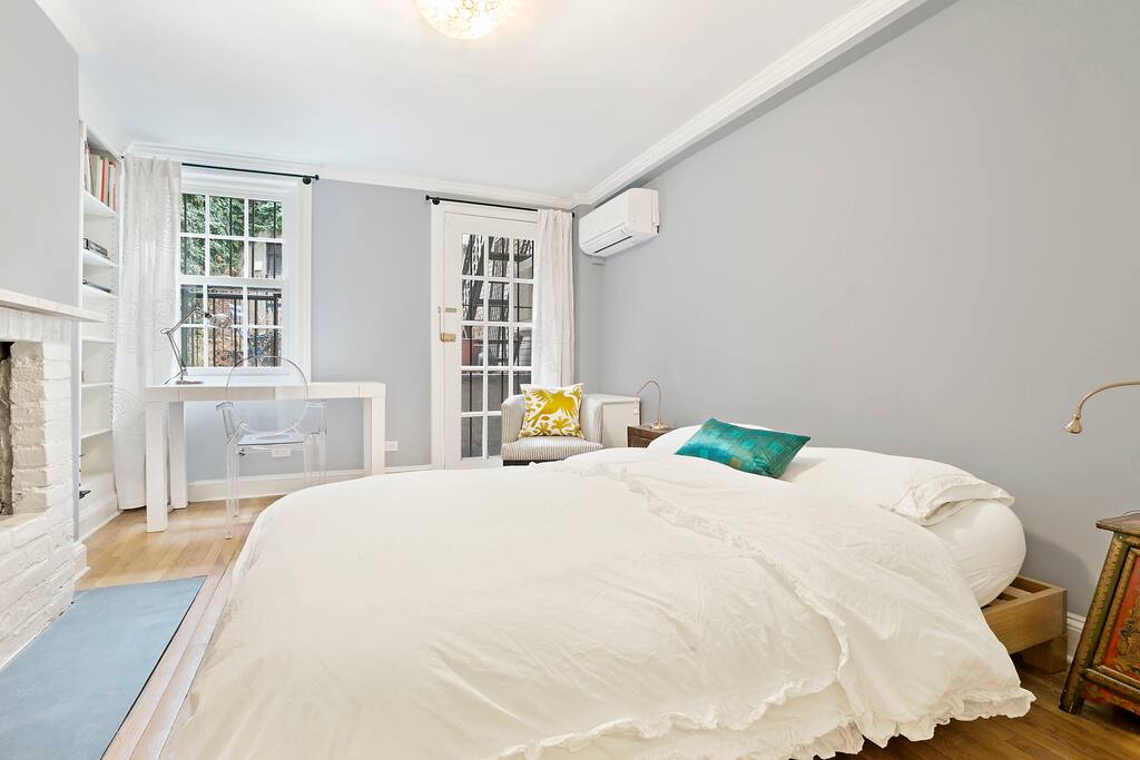 Bedroom facing back/ garden