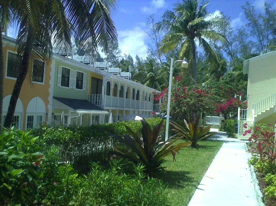 Second-floor 1 bedroom-villa