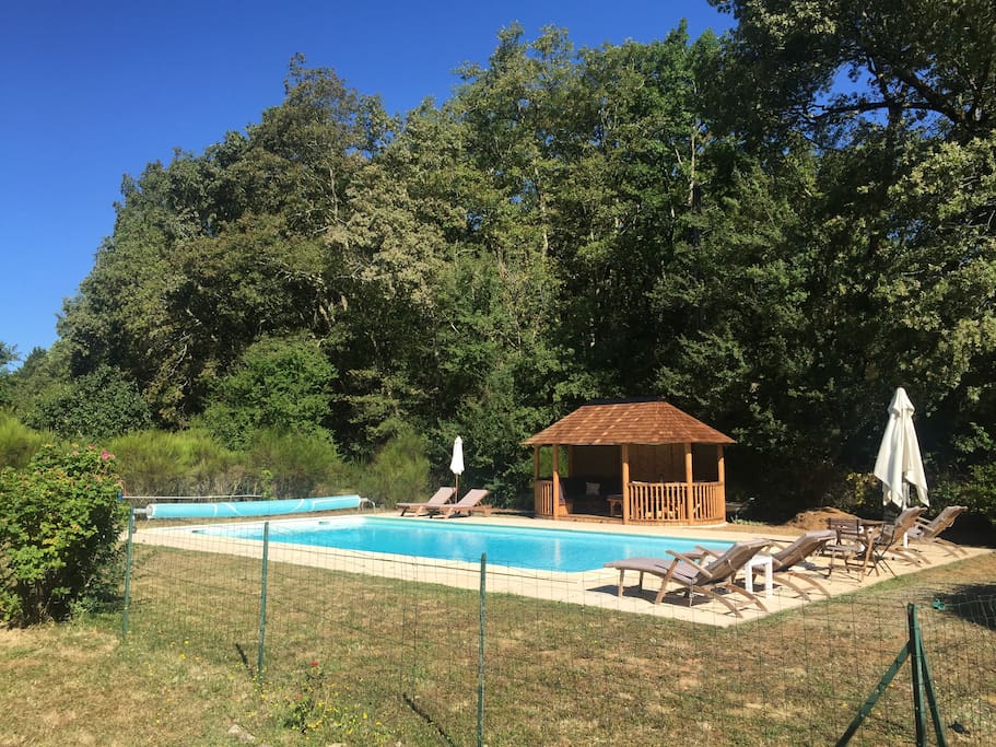 La grande piscine, privée et chauffée