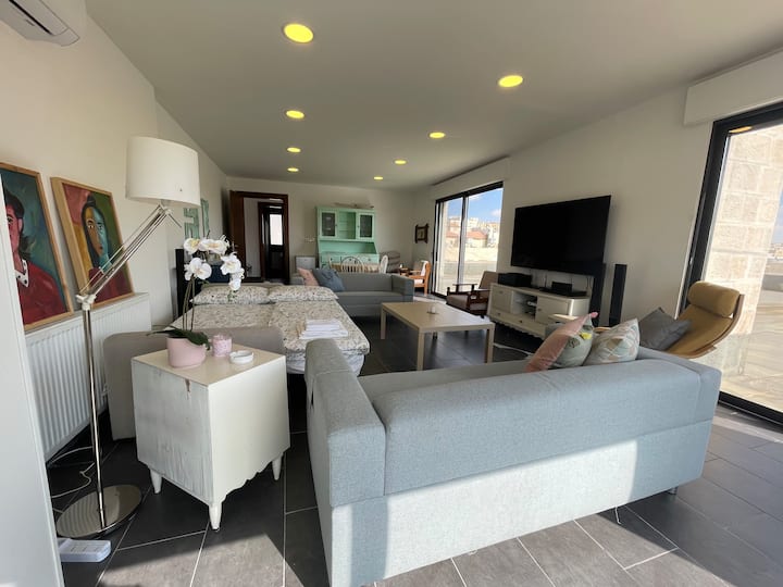 Amman Vacation Rentals & Homes Amman Governorate, Jordan Airbnb