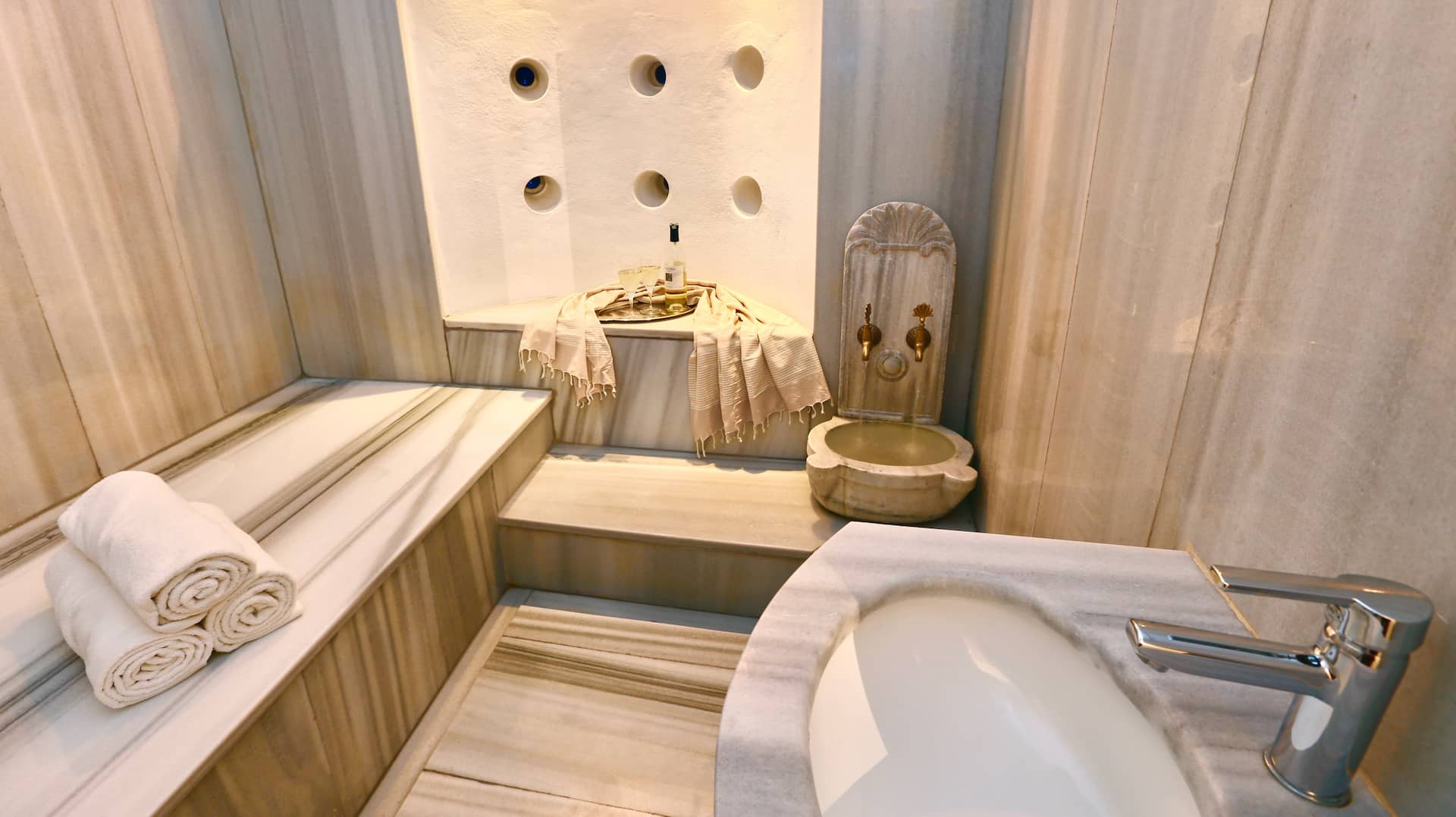 Private hamam, space, style, views in Galata! — foto 3