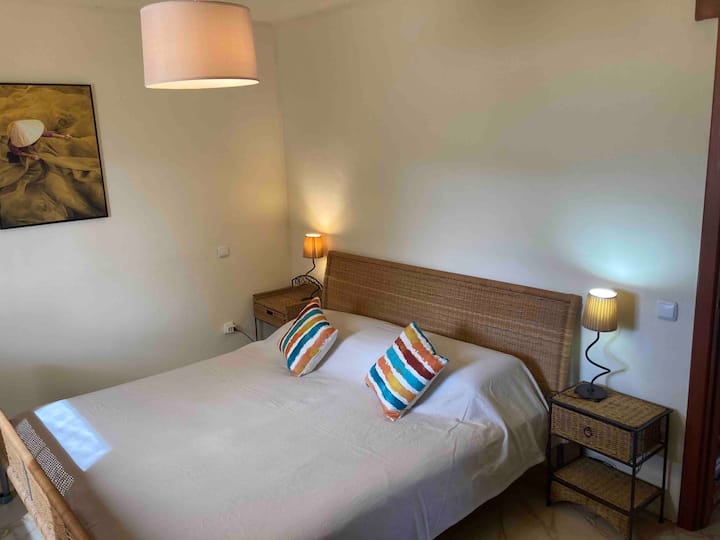 180 легла, скрин и  шкаф