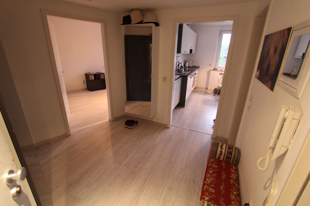 Betreten der Wohnung - Flur