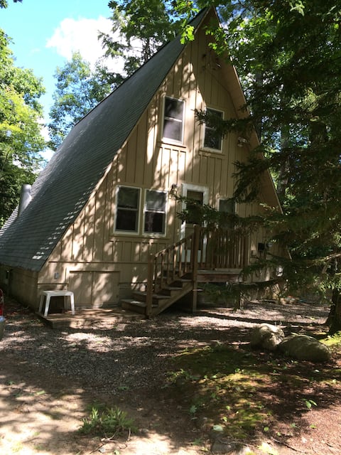 White Mountian A-Frame on Mad River