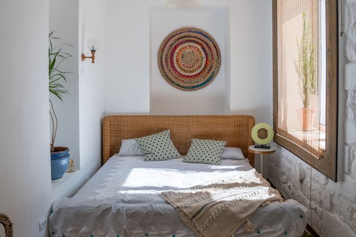 Airbnb Puhoi Vacation Rentals Places To Stay Ialoveni