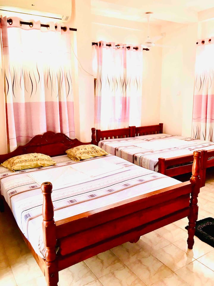 საძინებელი 1