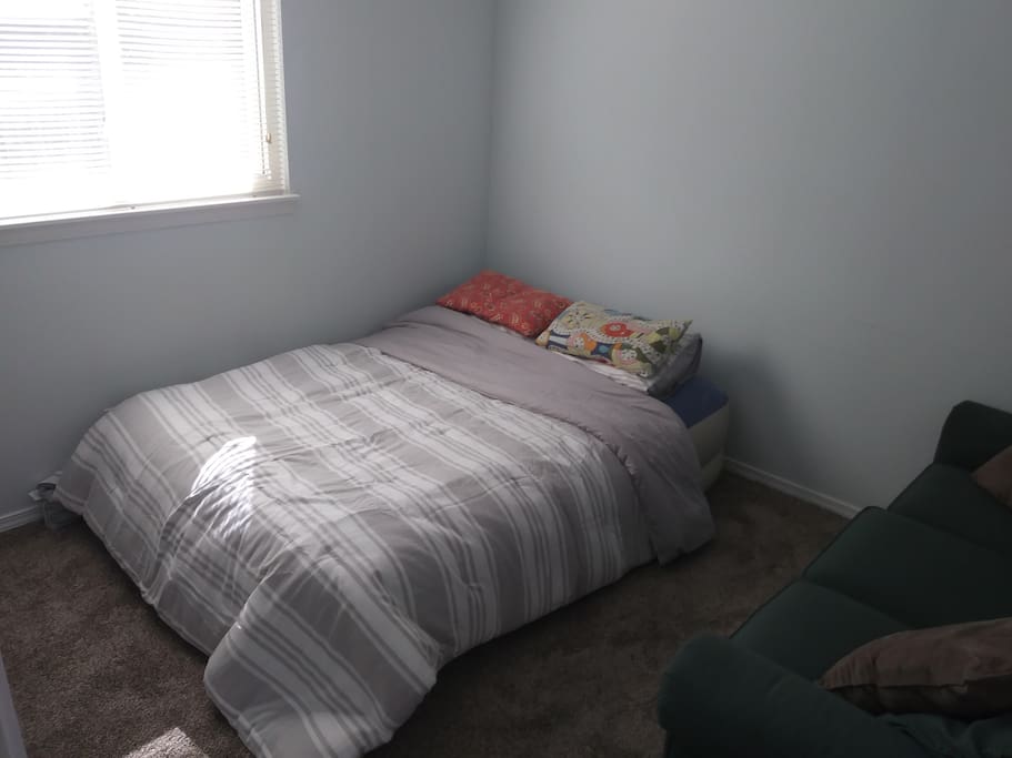 Bedroom w/ Q Air Mattress & Couch