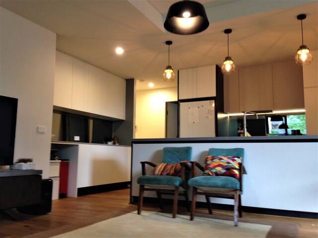 Apartment in Waitara – Near Rail 40mins to CBD gallery image 3