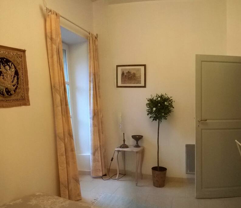 CHAMBRE 1